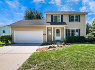 311 Tanglewood Ct, Cottage Grove, WI 53527