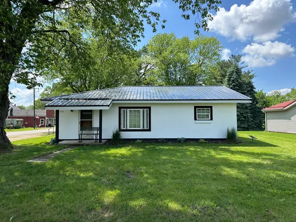 1200 N Railroad St, Veedersburg, IN 47987