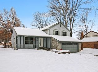 5449 Old Farm Dr, Mason, OH 45040