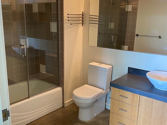 2nd image of 1530 J St #320