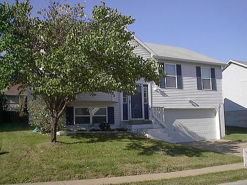 1st image of 217 Bracadale Ave