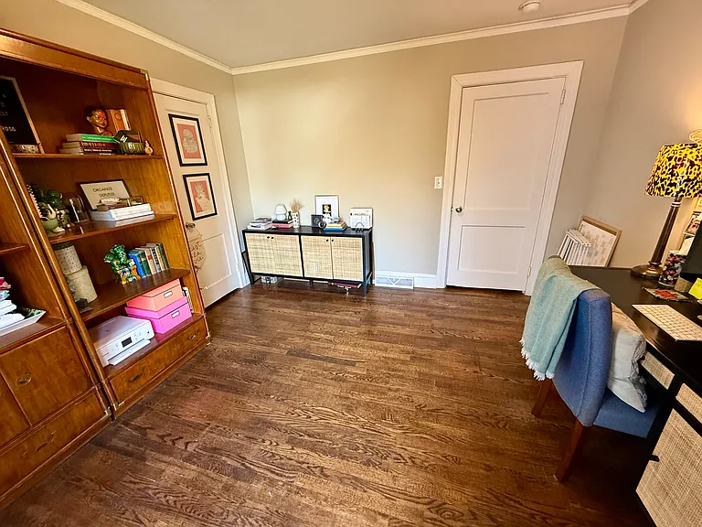 7 Ashford Ave — Photo 12
