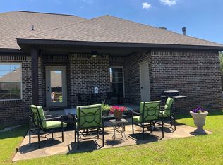 12548 Cottage Ln, Northport, AL 35475