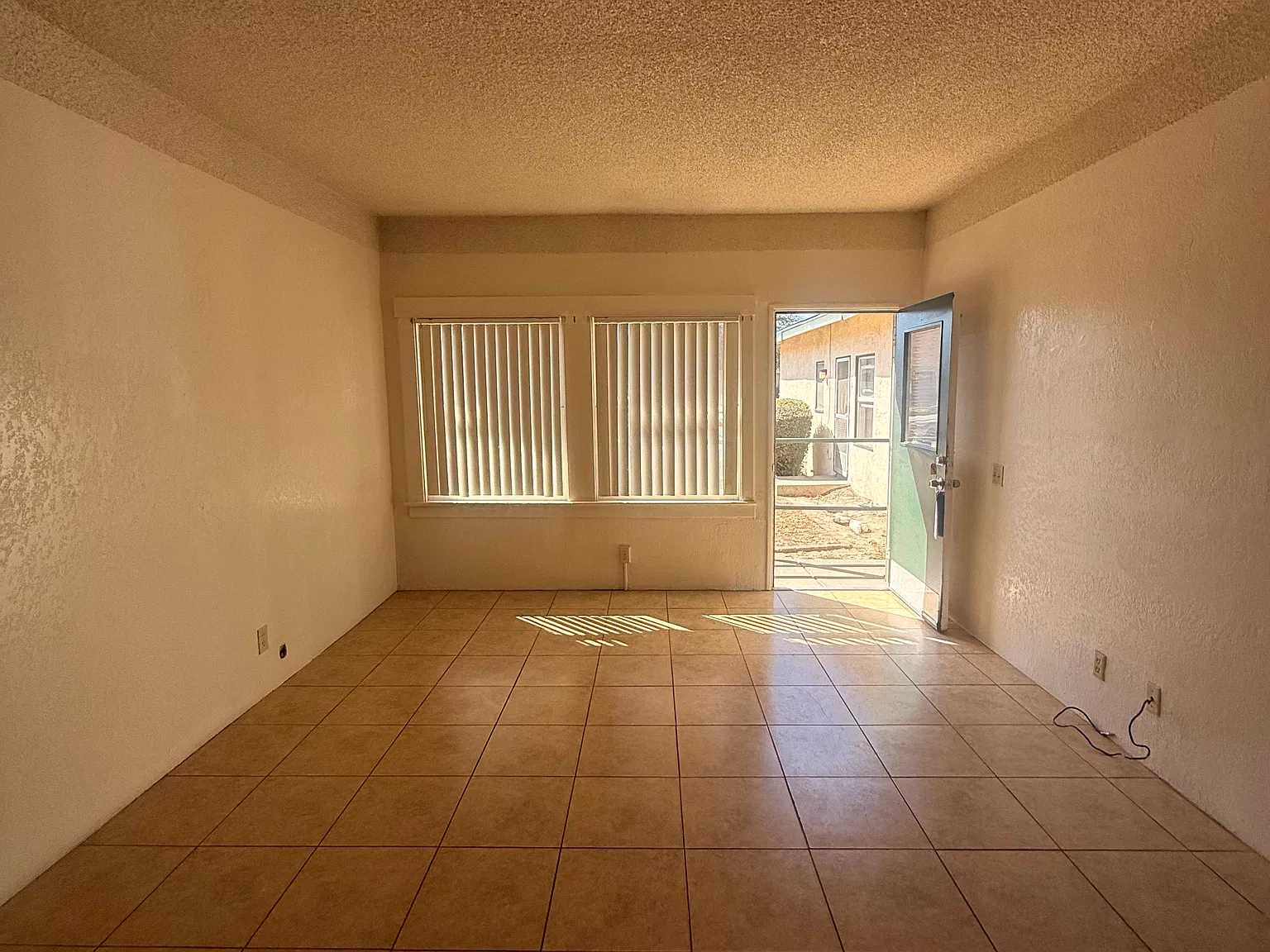1 bed, 430 sqft, $1,495 — Photo 2