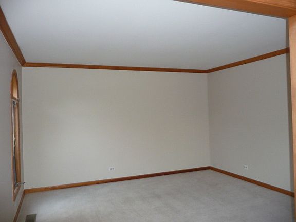 4th image of 2700 Haddassah Dr