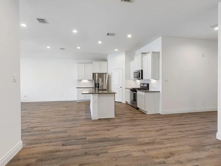 1144 Purple Orchid St — Photo 15