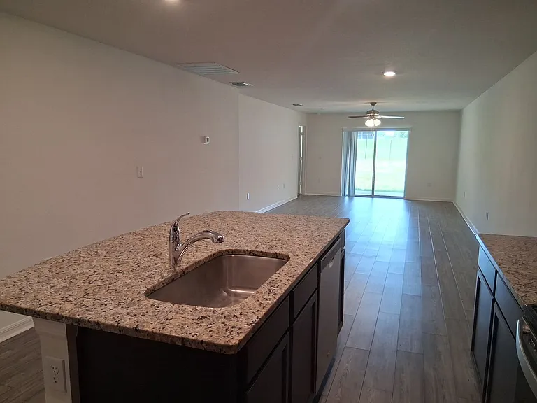 8871 Southern Charm Cir — Photo 35