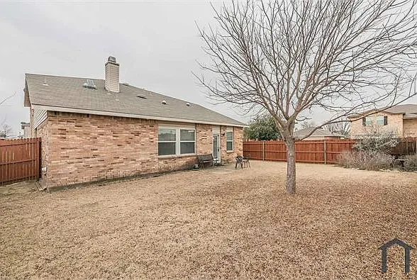 4028 Irish Setter Dr — Photo 3