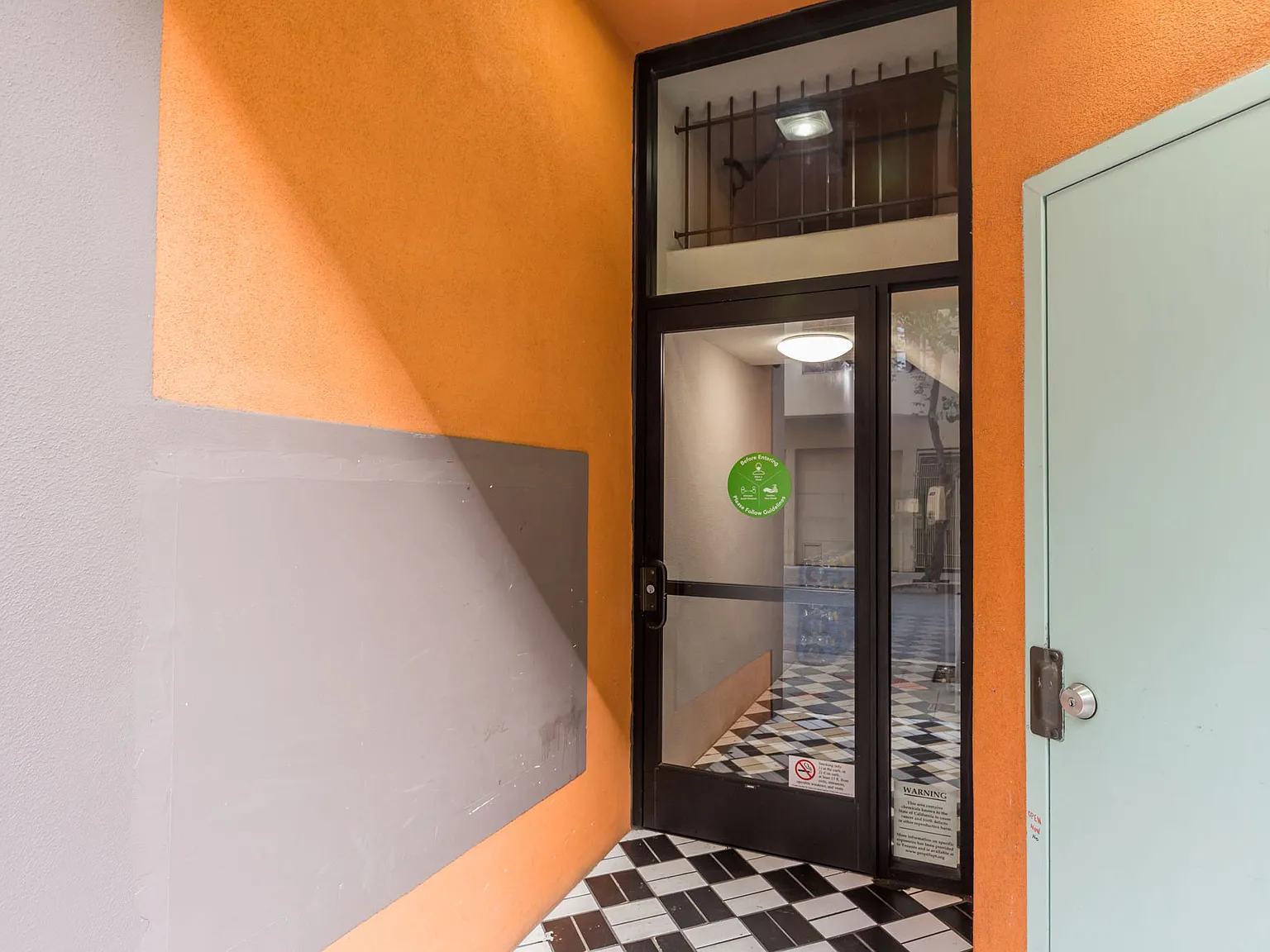 22 Vandewater — Photo 2