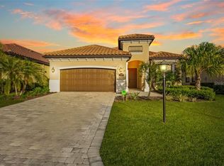 5913 Cessna Run, Lakewood Ranch, FL 34211
