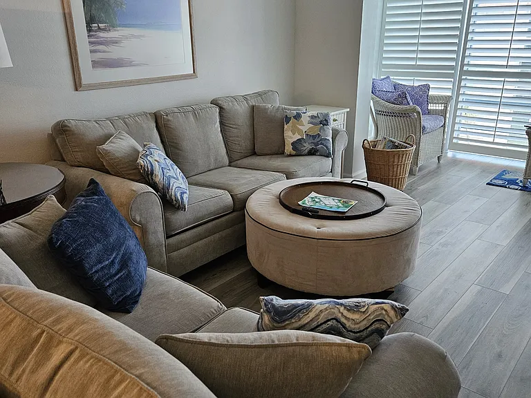 220 Santa Maria St #442 — Photo 34