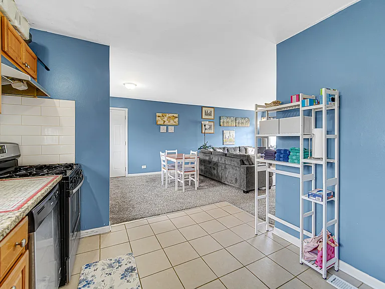 310 Maricopa Ln — Photo 16