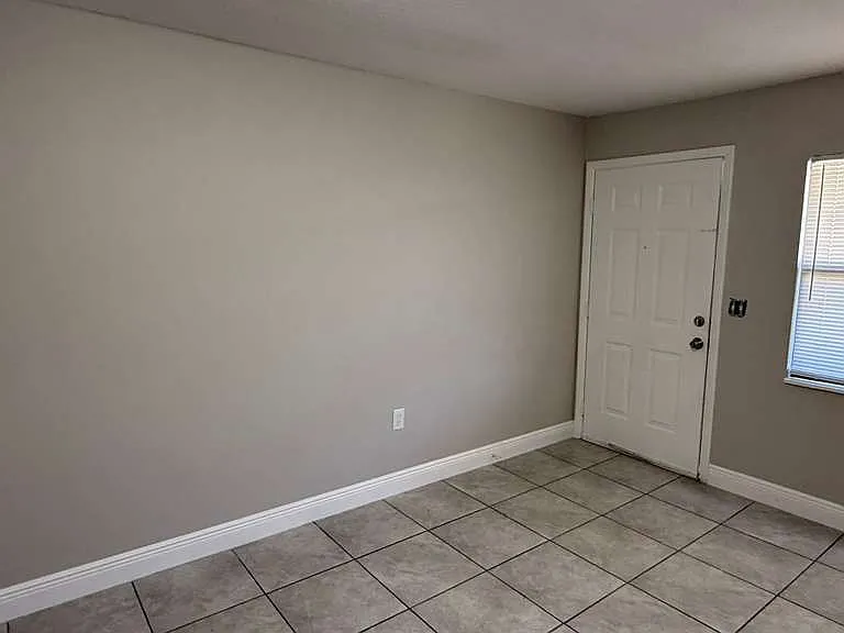 983 N Berkley Rd #3 — Photo 8