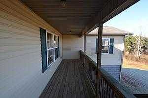 Front Deck-Porch