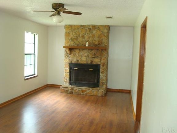 3rd image of 125 Fillingim Ln