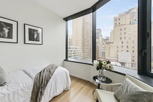 Sold by Nest Seekers International | media 7