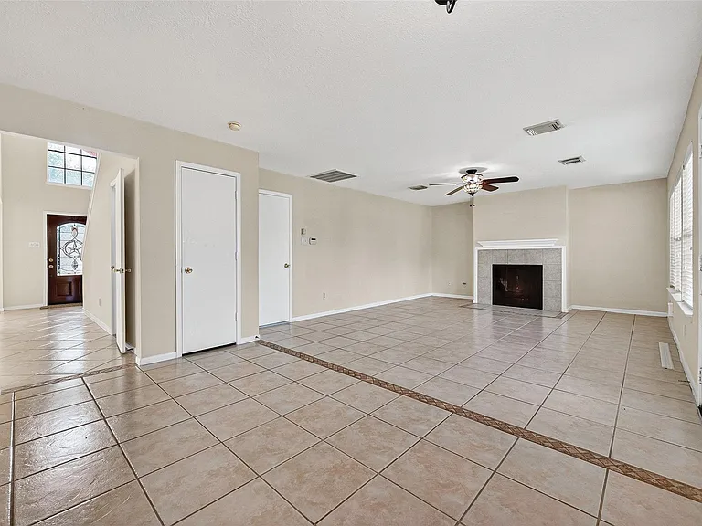 16102 Flatridge Ct — Photo 16