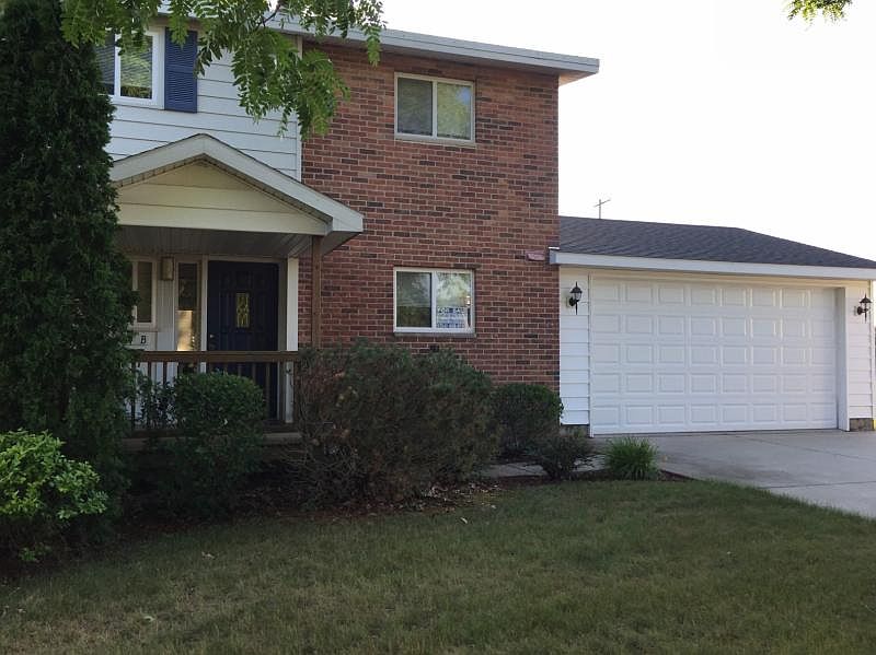 1st image of 9614 Missouri St #B