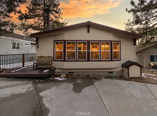 280 Sunset Ln, Sugarloaf, CA 92386