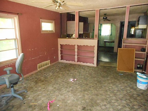 2nd image of 3115 Waverly Ave