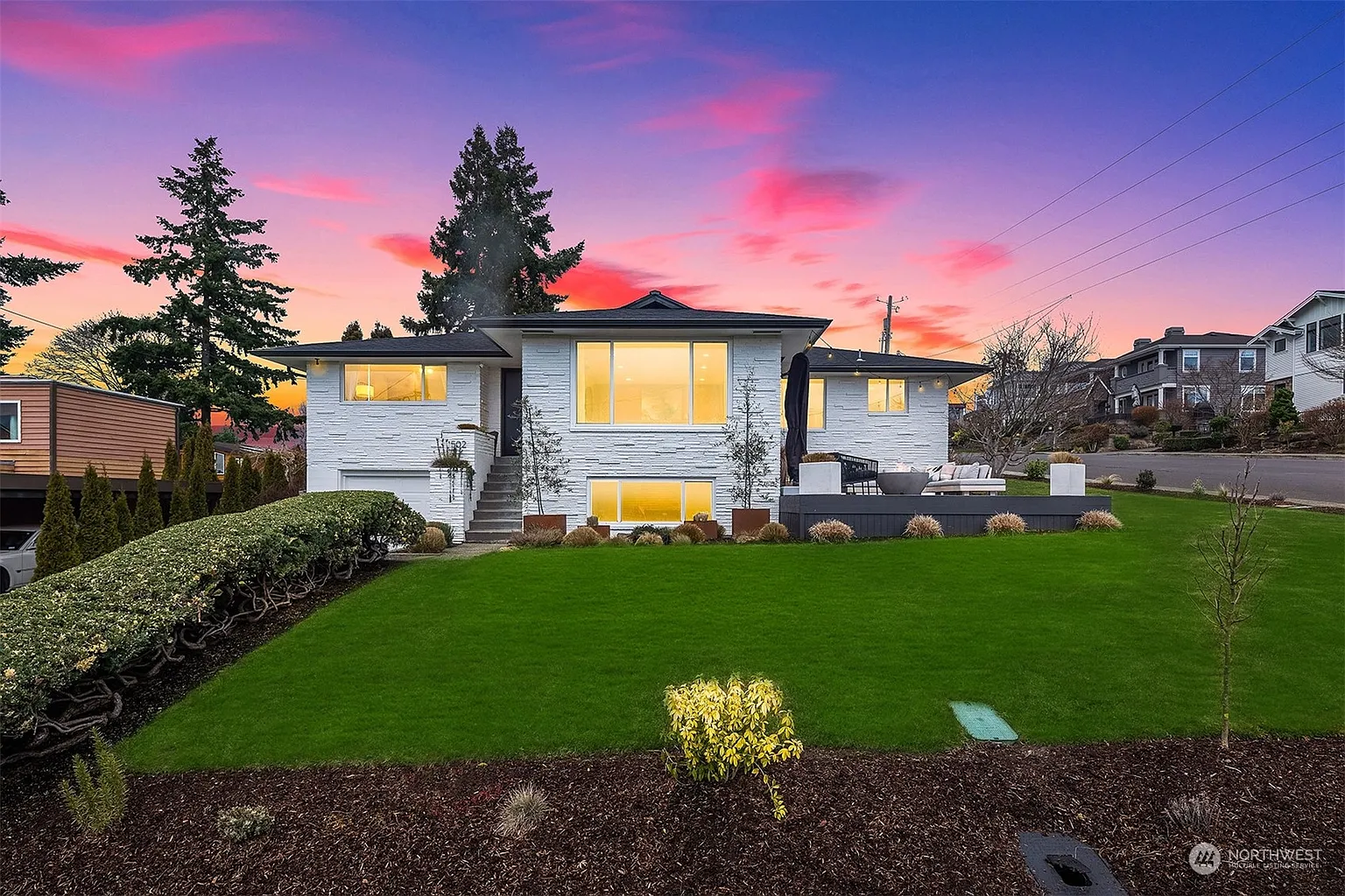 502 11th Avenue W photo 1