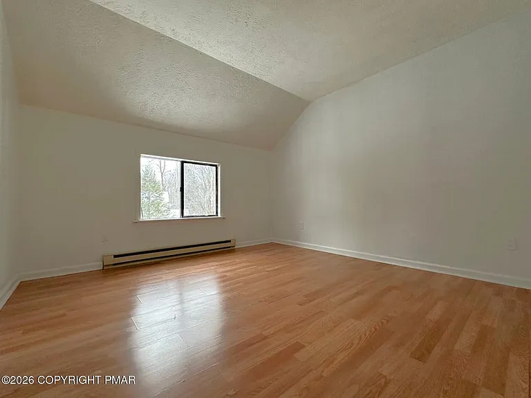 8900 Raccoon Trl — Photo 14