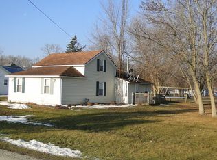 305 N Fourth St, Ashkum, IL 60911