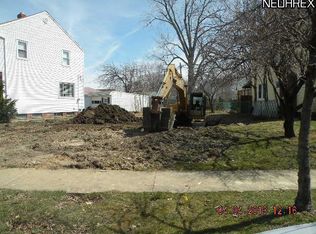 325 E 215th St, Euclid, OH 44123