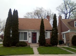 737 Bristol Ave, Westchester, IL