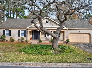 533 Briarfield Dr, Chesapeake, VA 23322