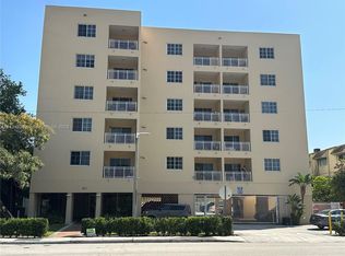 601 SW 37th Ave APT 505, Miami, FL 33135