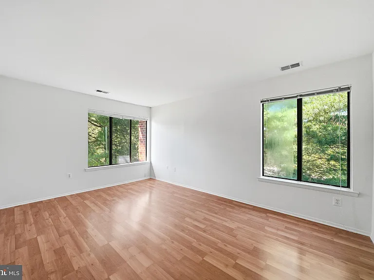 8010 Needwood Rd #201 — Photo 26
