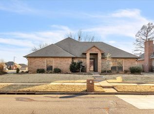 1500 NW 182nd St, Edmond, OK 73012