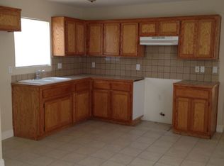 816 Broad St, Bakersfield, CA 93307