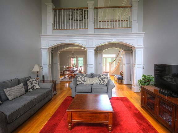 4th image of 1705 Bluelake Ct