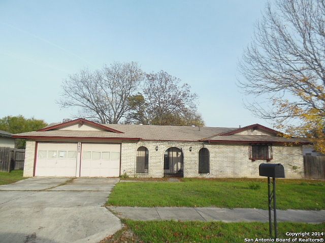 1st image of 6803 Cloverbend Dr