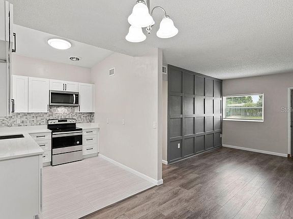 4th image of 5601 La Costa Dr