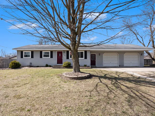 4146 Sandy Dr, Dorr, MI 49323