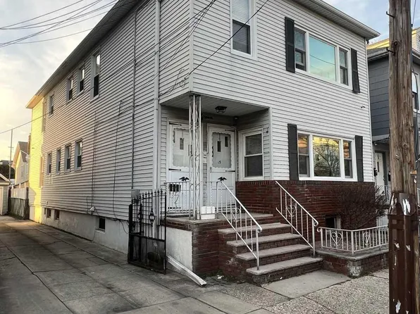 15 Windsor St, Kearny, NJ 07032