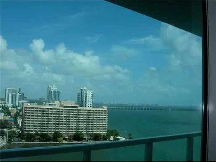 1900 N Bayshore Dr #2120 — Photo 24