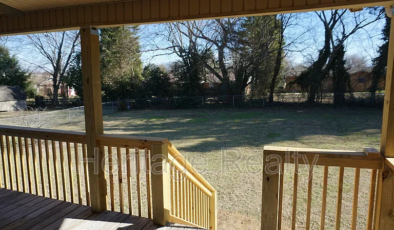 867 Westgate Dr — Photo 41
