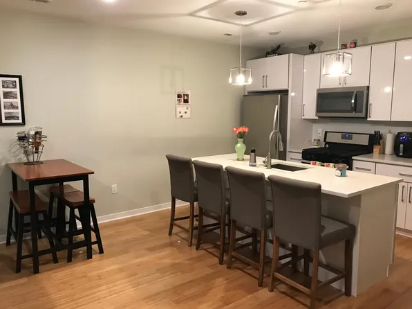 1711 Fairmount Ave APT 2, Philadelphia, PA 19130