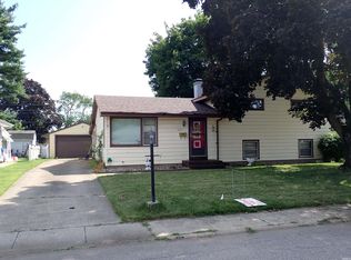 337 Pierre Moran Dr, Elkhart, IN 46517