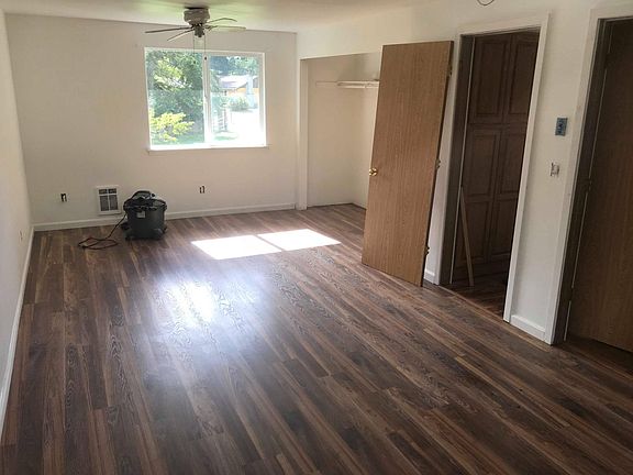 5th image of 4121 244th Street Ct E