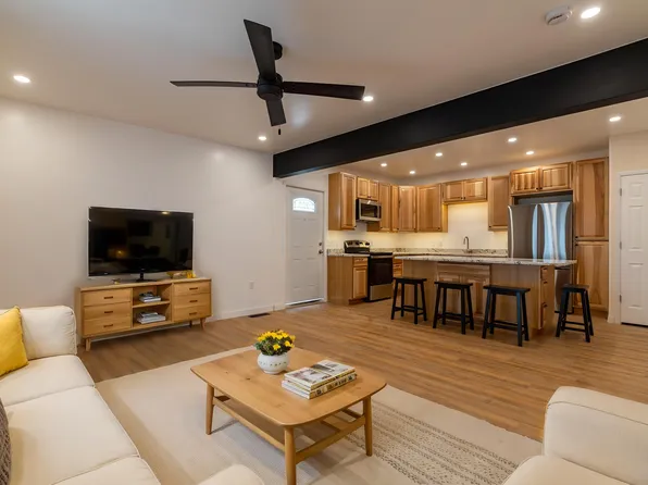 1322 Florida Rd APT 25, Durango, CO 81301