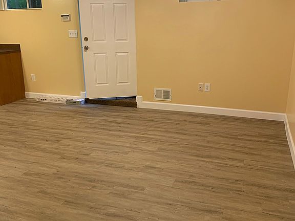 2nd image of 10307 Sprague Ave
