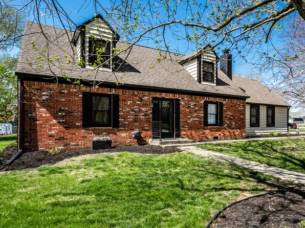 918 Briarwood Dr, Brownsburg, IN 46112