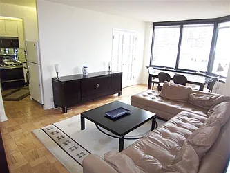 Rented by Luxury Habitat