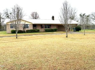 211 Alford Rd, Cottondale, FL 32431