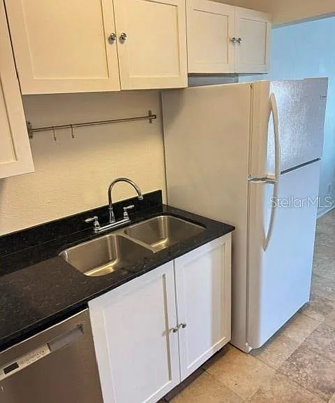 5156 Beach Dr SE #C — Photo 20